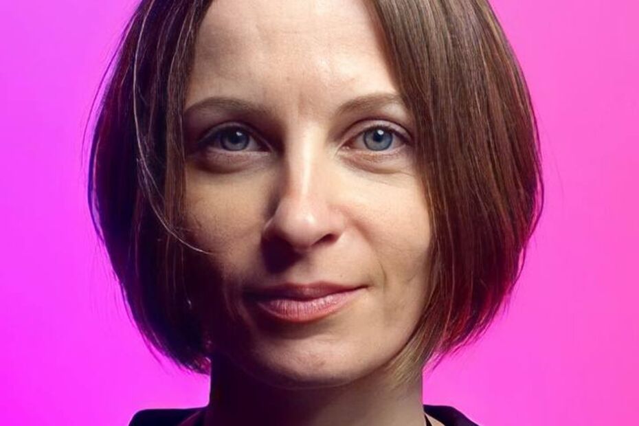 Елена Бугай