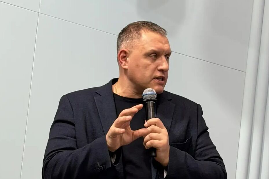 Владимир Шелухин