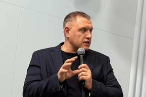Дмитрий Шелухин


