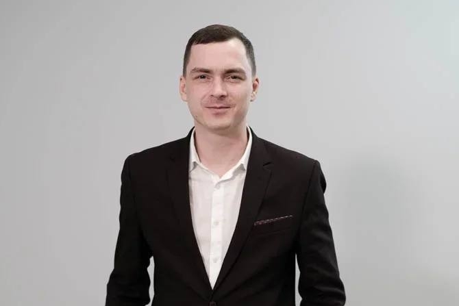 Андрей Татарников